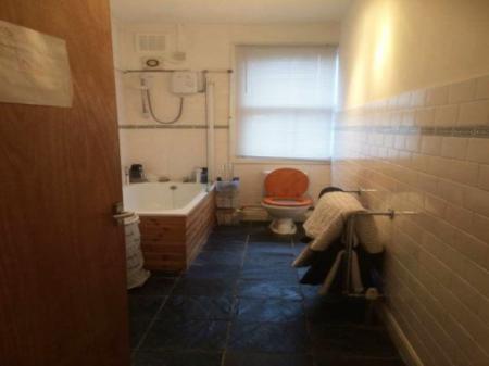 5 bedroom Property to let in Harold Road, Edgbaston B16 - 8-8 Viewings