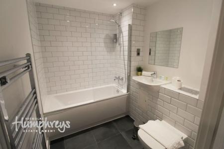 2 bedroom Property to let in Moseley St, Birmingham B12 - 8-8 Viewings