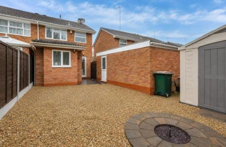 3 bedroom Property to let in Edgefield Road CV2