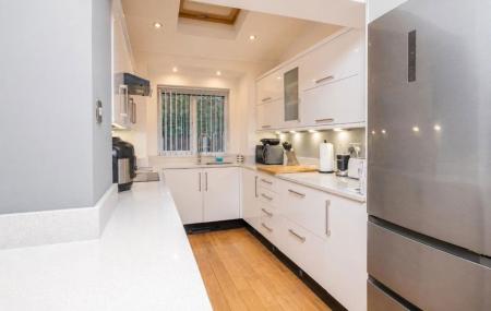 3 bedroom Property to let in Edgefield Road CV2
