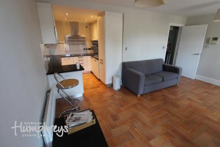 1 bedroom Property to let in Grosvenor St West - B16