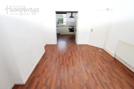 Evelyn Road B11 - 8-8 Viewings
