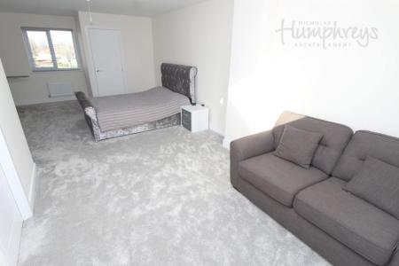 0 bedroom Property to let in Steward Close B28 - 8-8 Viewings