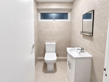 3 bedroom Property to let in Crossfields Road, Warwick CV34