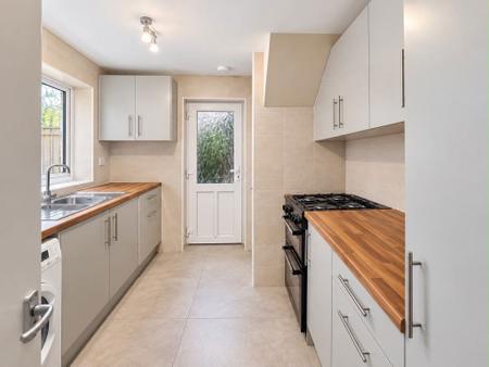 3 bedroom Property to let in Crossfields Road, Warwick CV34