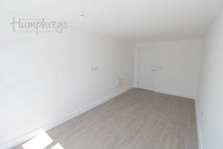 1 bedroom Property to let in Digbeth Square B12 - 8-8 Viewings