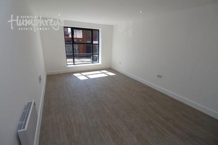1 bedroom Property to let in Digbeth Square B12 - 8-8 Viewings