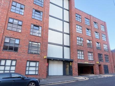 Digbeth Square B12 - 8-8 Viewings