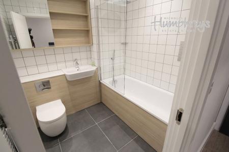 1 bedroom Property to let in Digbeth Square B12 - 8-8 Viewings