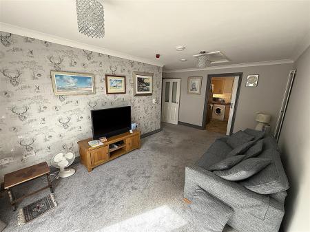 2 bedroom Apartment for sale in All Saints Road, Burton-On-Trent