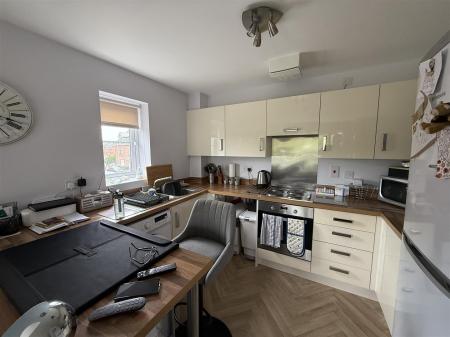 1 bedroom Apartment for sale in Saw Mill Way, Burton-On-Trent
