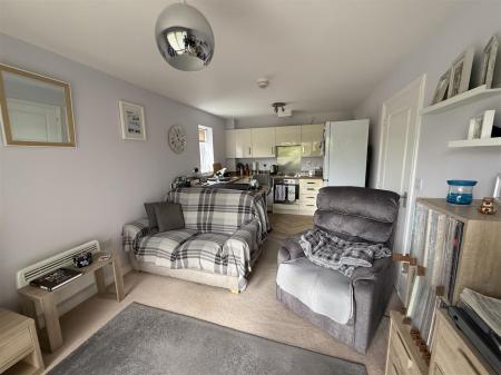 1 bedroom Apartment for sale in Saw Mill Way, Burton-On-Trent