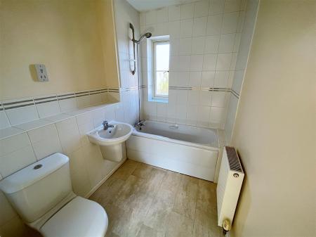 1 bedroom Apartment for sale in Brunt Lane, Woodville, Swadlincote