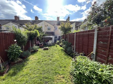 2 bedroom Terraced House for sale in Ordish Street, Burton-On-Trent