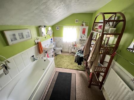 2 bedroom Terraced House for sale in Ordish Street, Burton-On-Trent