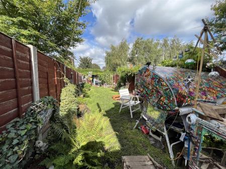 2 bedroom Terraced House for sale in Ordish Street, Burton-On-Trent
