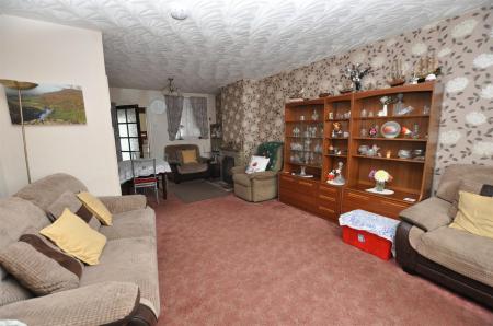 3 bedroom Semi-detached house for sale in Manor Road, Burton-On-Trent