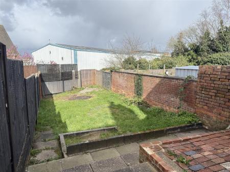 2 bedroom Terraced House for sale in Weston Street, Swadlincote