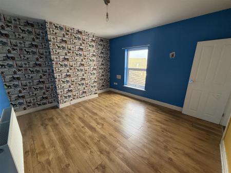 2 bedroom Terraced House for sale in Weston Street, Swadlincote