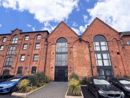 2 bedroom Apartment for sale in Wetmore Road, Burton-On-Trent