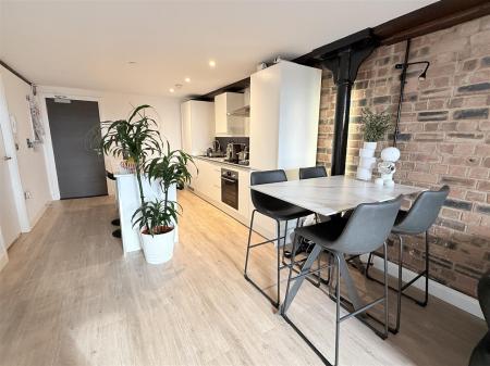 2 bedroom Apartment for sale in Wetmore Road, Burton-On-Trent