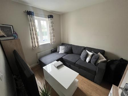 3 bedroom Town house for sale in Grants Yard, Burton-On-Trent