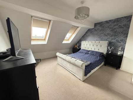 3 bedroom Town house for sale in Balata Way, Burton-On-Trent