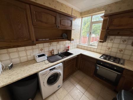 3 bedroom Semi-detached house for sale in Blackpool Street, Burton-On-Trent