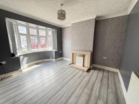 3 bedroom Semi-detached house for sale in Blackpool Street, Burton-On-Trent
