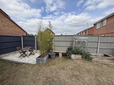 3 bedroom End of terrace house for sale in Ratcliffe Avenue, Branston