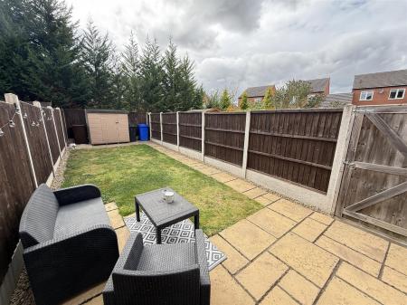 2 bedroom Semi-detached house for sale in Sutton Crescent, Barton Under Needwood