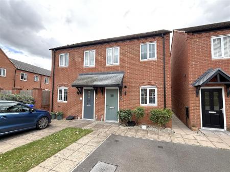 2 bedroom Semi-detached house for sale in Sutton Crescent, Barton Under Needwood