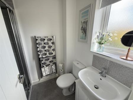 3 bedroom Semi-detached house for sale in Knight Drive, Burton on trent
