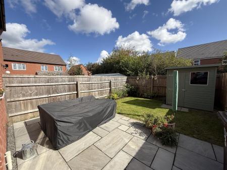 3 bedroom Semi-detached house for sale in Knight Drive, Burton on trent