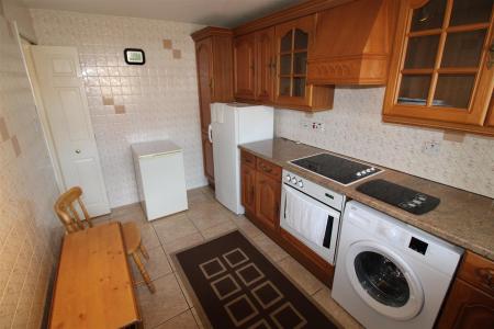 2 bedroom Detached bungalow for sale in Lordswell Road, Burton Upon Trent