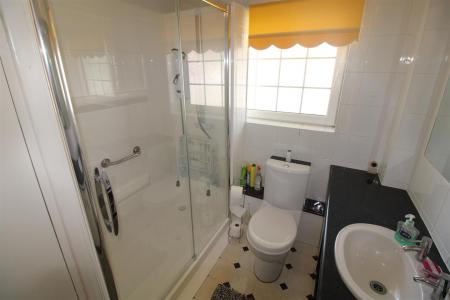 2 bedroom Detached bungalow for sale in Lordswell Road, Burton Upon Trent