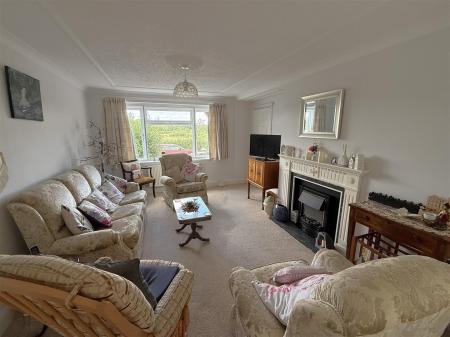 4 bedroom Detached house for sale in Station Road, Rolleston On Dove