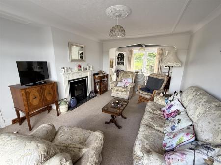 4 bedroom Detached house for sale in Station Road, Rolleston On Dove