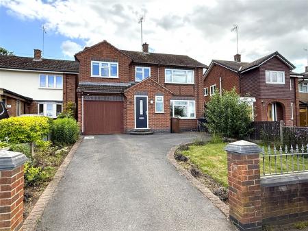 4 bedroom Detached house for sale in Station Road, Rolleston On Dove