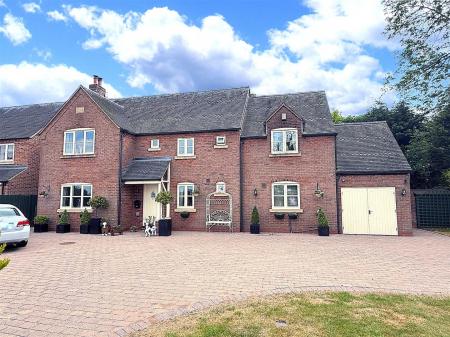 Fauld Lane, Tutbury, Burton-On-Trent