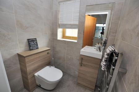 4 bedroom Detached bungalow for sale in Colliery Lane, Linton, Swadlincote