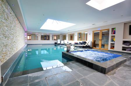 4 bedroom Detached bungalow for sale in Colliery Lane, Linton, Swadlincote