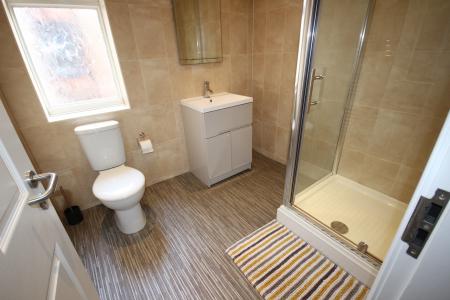 1 bedroom House share to let in Belvedere Road, Staffordshire, Burton upon Trent, DE13