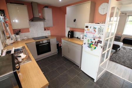 3 bedroom Terraced House to let in Harrow Drive, Burton Upon Trent, Branston, DE14