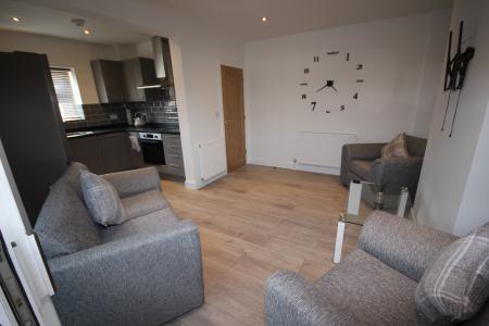 1 bedroom House share to let in Jackson Avenue, Stretton, DE13