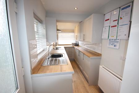 1 bedroom House share to let in Shobnall Street, Burton upon Trent, DE14
