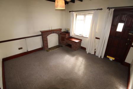 2 bedroom Terraced House to let in Stanton Road, Burton Upon Trent, Stapenhill, DE15