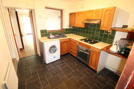 2 bedroom Terraced House to let in Stanton Road, Burton Upon Trent, Stapenhill, DE15