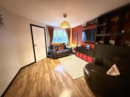 3 bedroom Town house for sale in Upton Drive, Burton-On-Trent