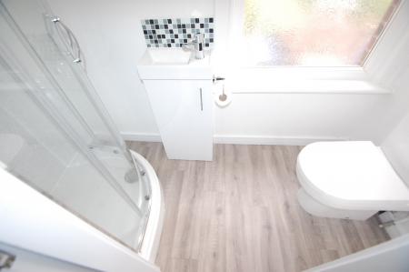 1 bedroom House share to let in Eton Road, Burton upon Trent, DE14